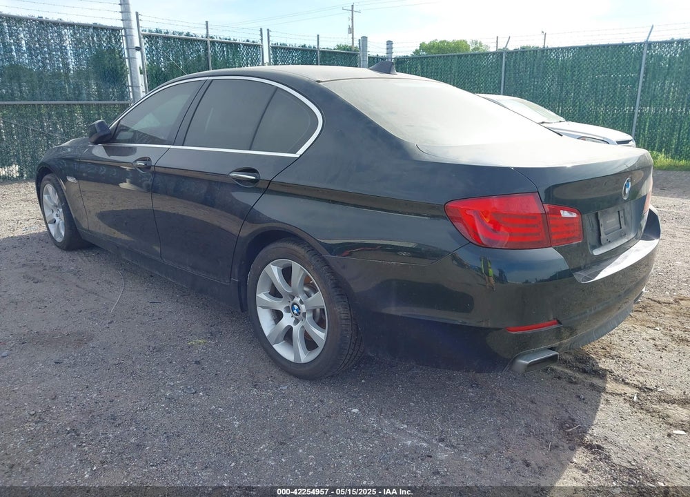 2011 BMW 550I VIN: WBAFR9C59BC617875