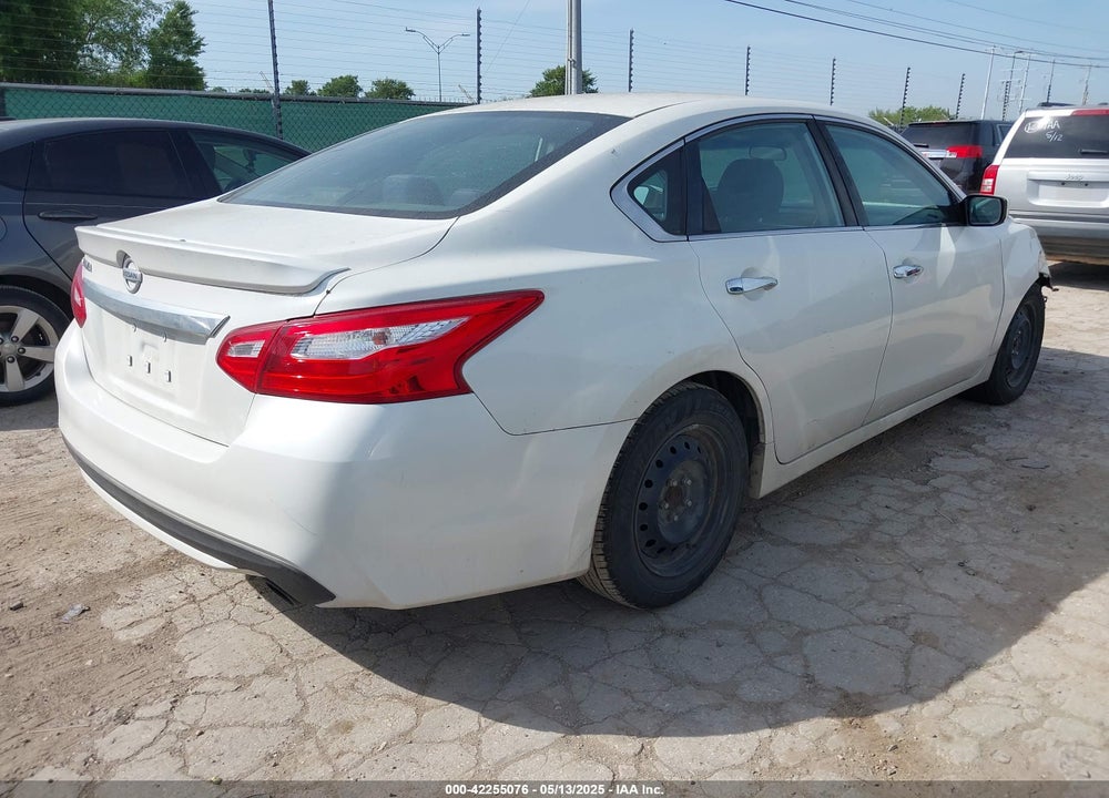 2016 NISSAN ALTIMA VIN: 1N4AL3AP4GN318456