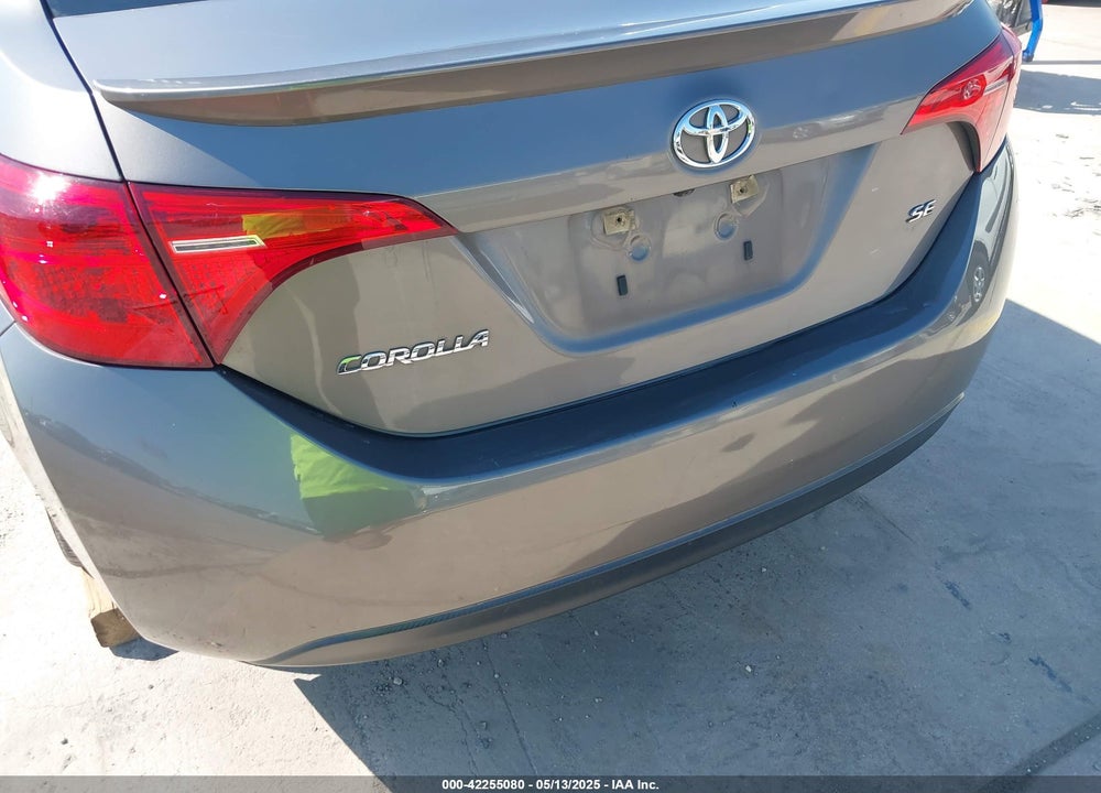 2017 TOYOTA COROLLA SE VIN: 5YFBURHE1HP650443