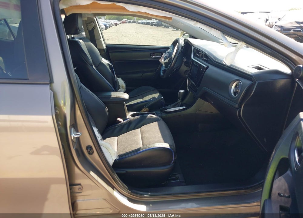 2017 TOYOTA COROLLA SE VIN: 5YFBURHE1HP650443