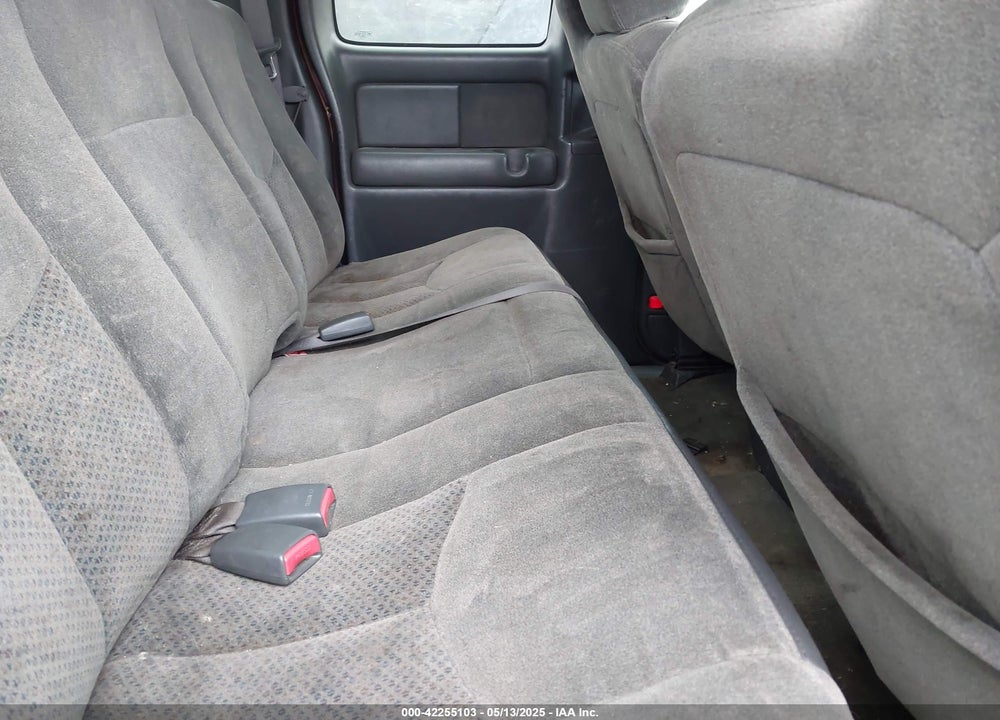 2003 CHEVROLET SILVERADO 2500HD LS VIN: 1GCHK29U93E168242