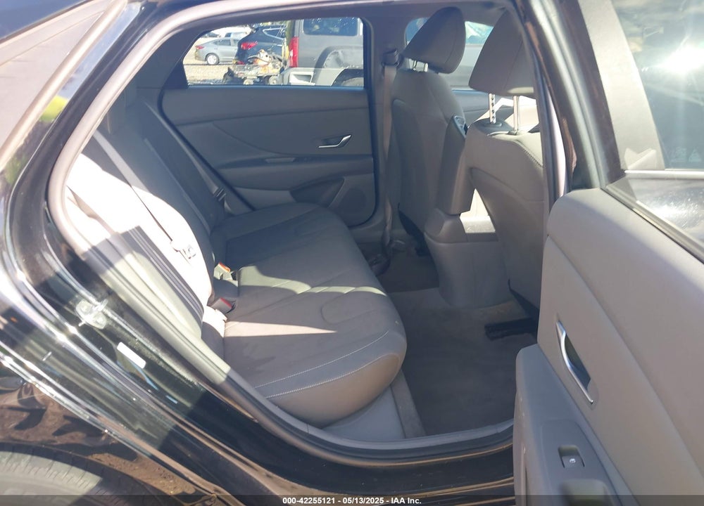 2021 HYUNDAI ELANTRA VIN: KMHLS4AGXMU212716
