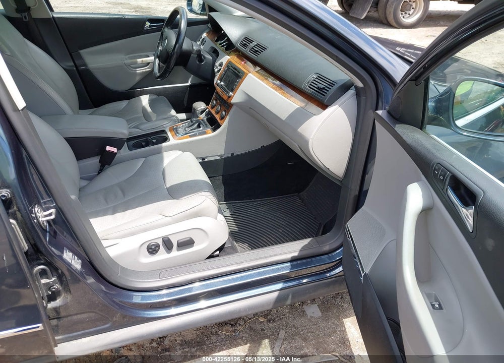 2006 VOLKSWAGEN PASSAT VIN: WVWFU73CX6P164725
