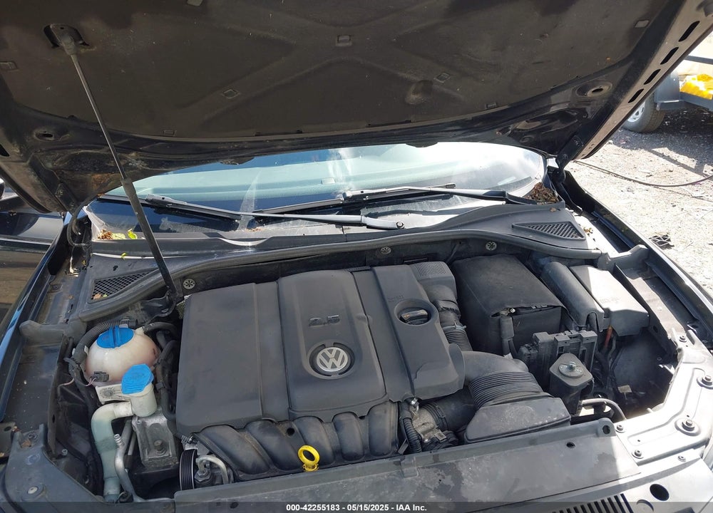 2014 VOLKSWAGEN PASSAT VIN: 1VWAP7A33EC023874