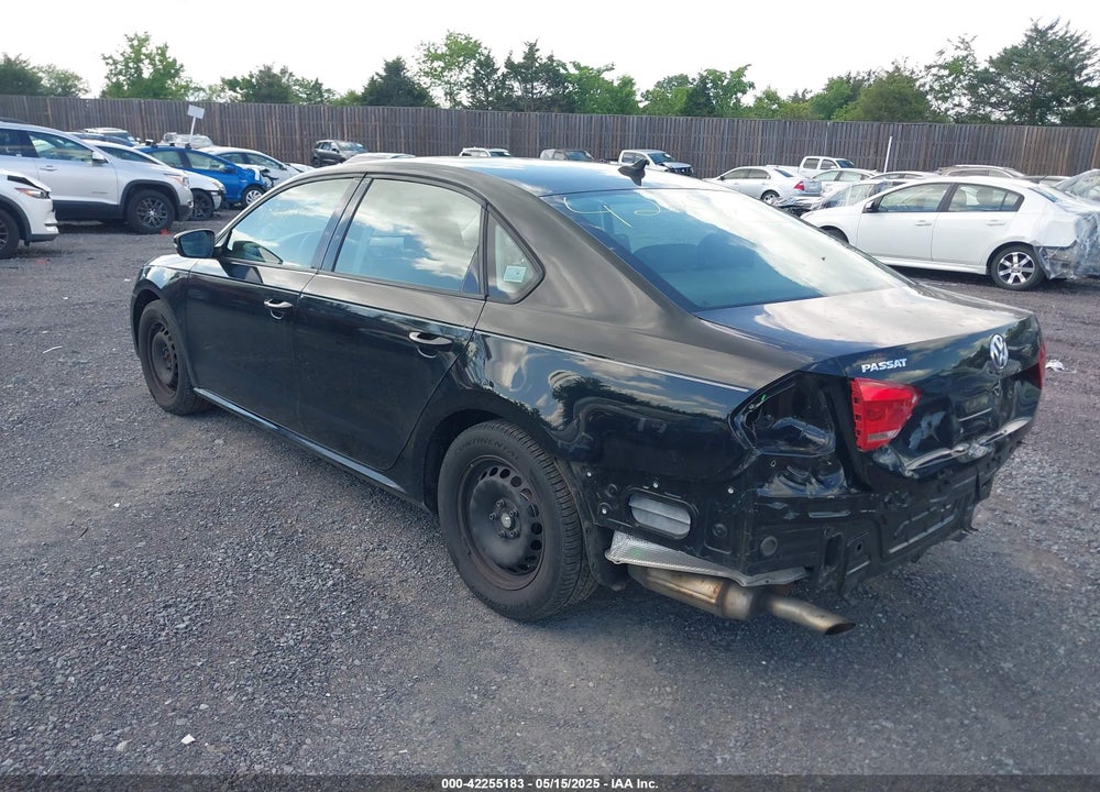 2014 VOLKSWAGEN PASSAT VIN: 1VWAP7A33EC023874