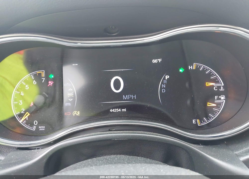 2021 JEEP GRAND CHEROKEE VIN: 1C4RJFAG2MC600025