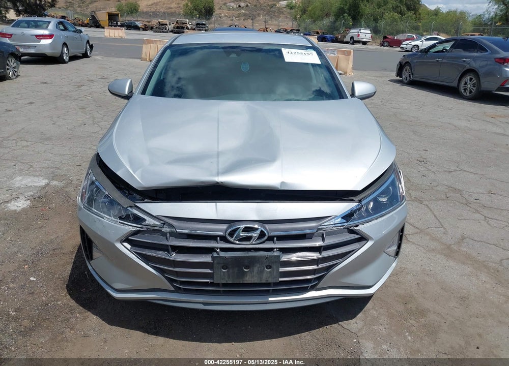 2019 HYUNDAI ELANTRA SEL VIN: 5NPD84LF0KH448939