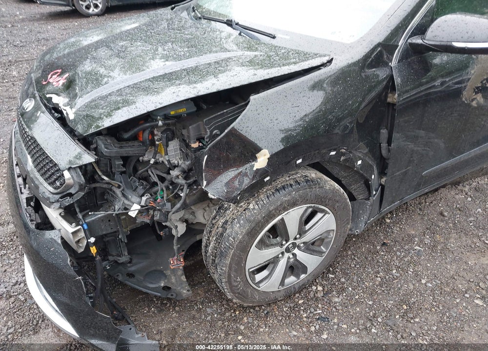 2017 KIA NIRO VIN: KNDCC3LC2H5066656