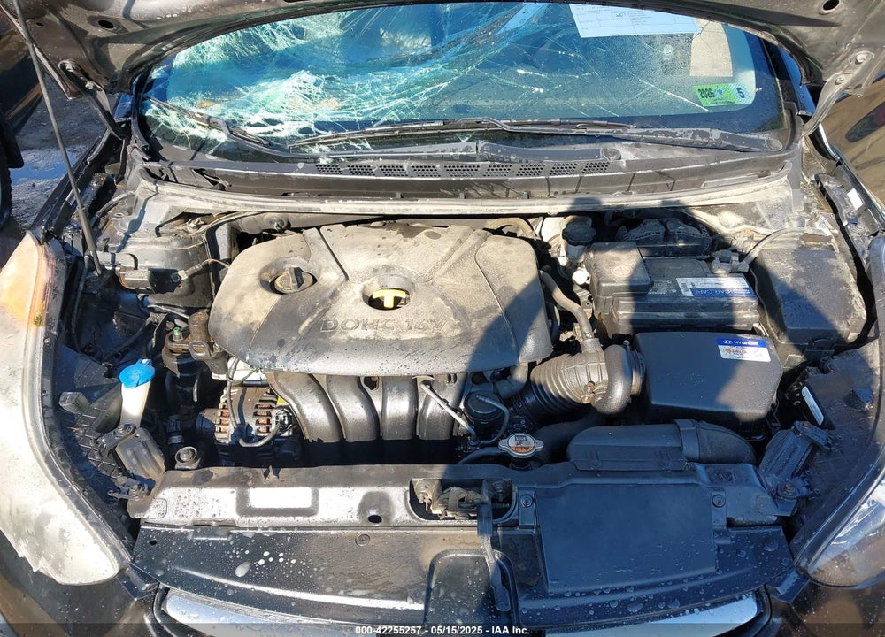2013 HYUNDAI ELANTRA VIN: KMHDH4AE8DU989736