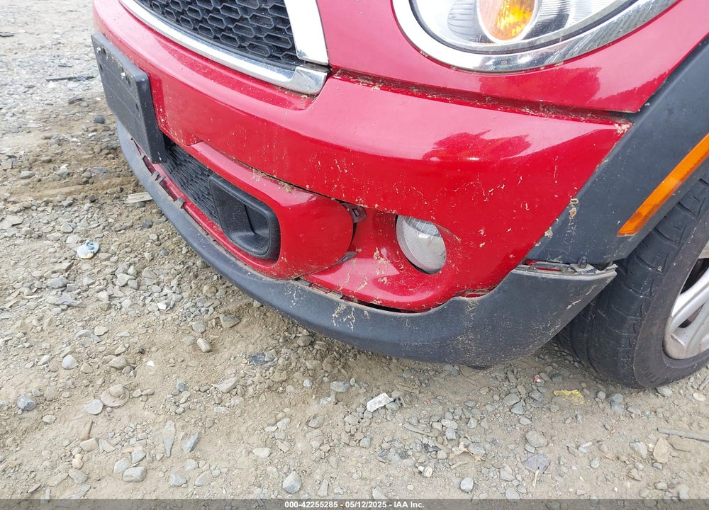 2012 MINI COOPER S VIN: WMWSV3C52CT385757