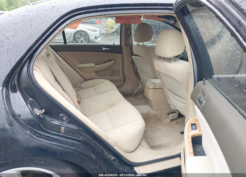 2004 HONDA ACCORD VIN: 1HGCM55704A102484