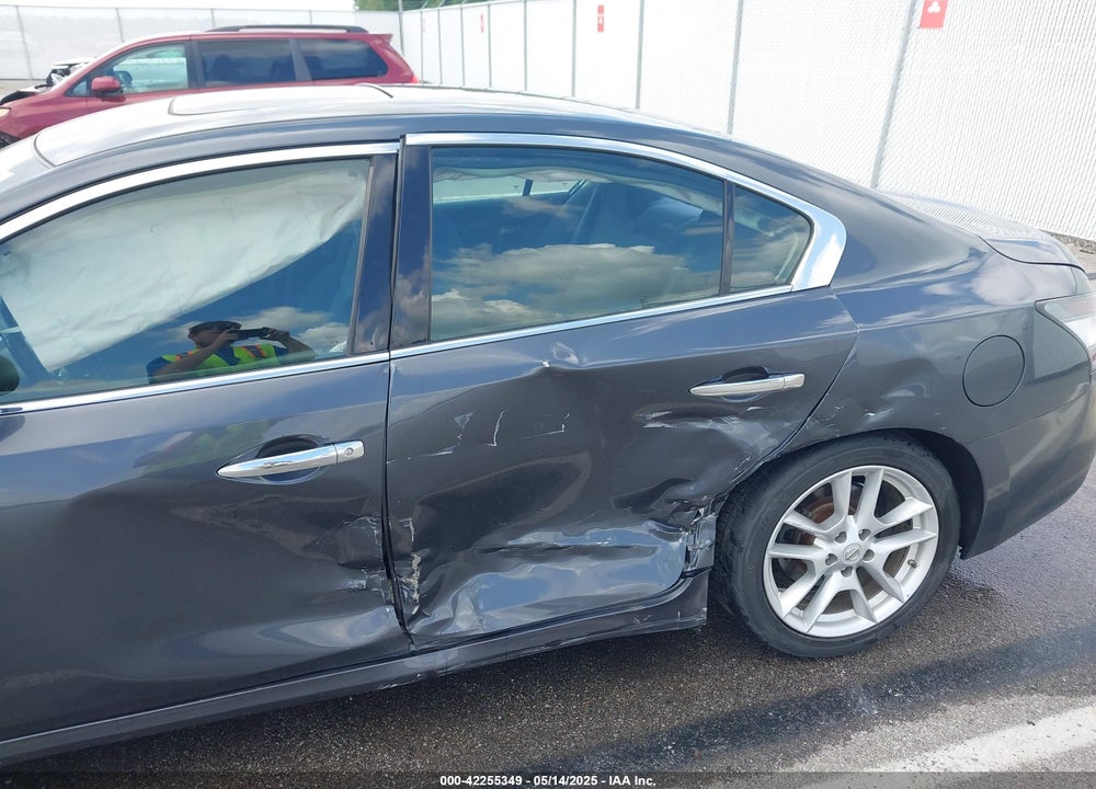 2013 NISSAN MAXIMA VIN: 1N4AA5AP2DC831021