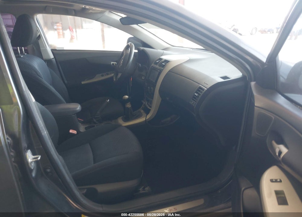 2009 TOYOTA COROLLA XRS VIN: 1NXBE40E29Z002492