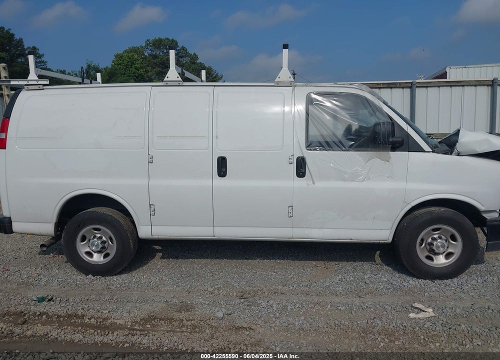 2023 CHEVROLET EXPRESS CARGO RWD 2500 REGULAR WHEELBASE WT VIN: 1GCWGAFP1P1252487