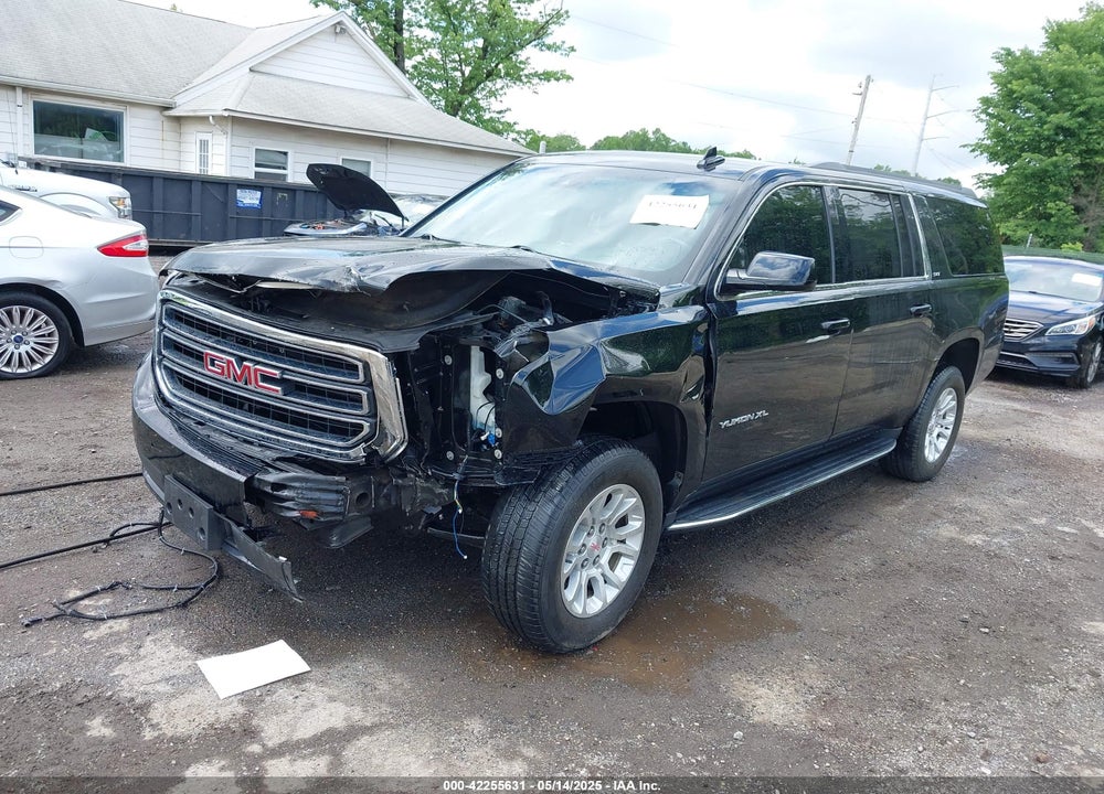 2019 GMC YUKON XL SLT VIN: 1GKS2GKC0KR394301