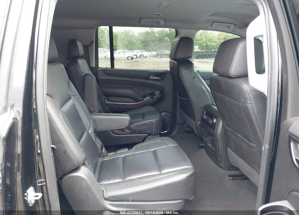 2019 GMC YUKON XL SLT VIN: 1GKS2GKC0KR394301