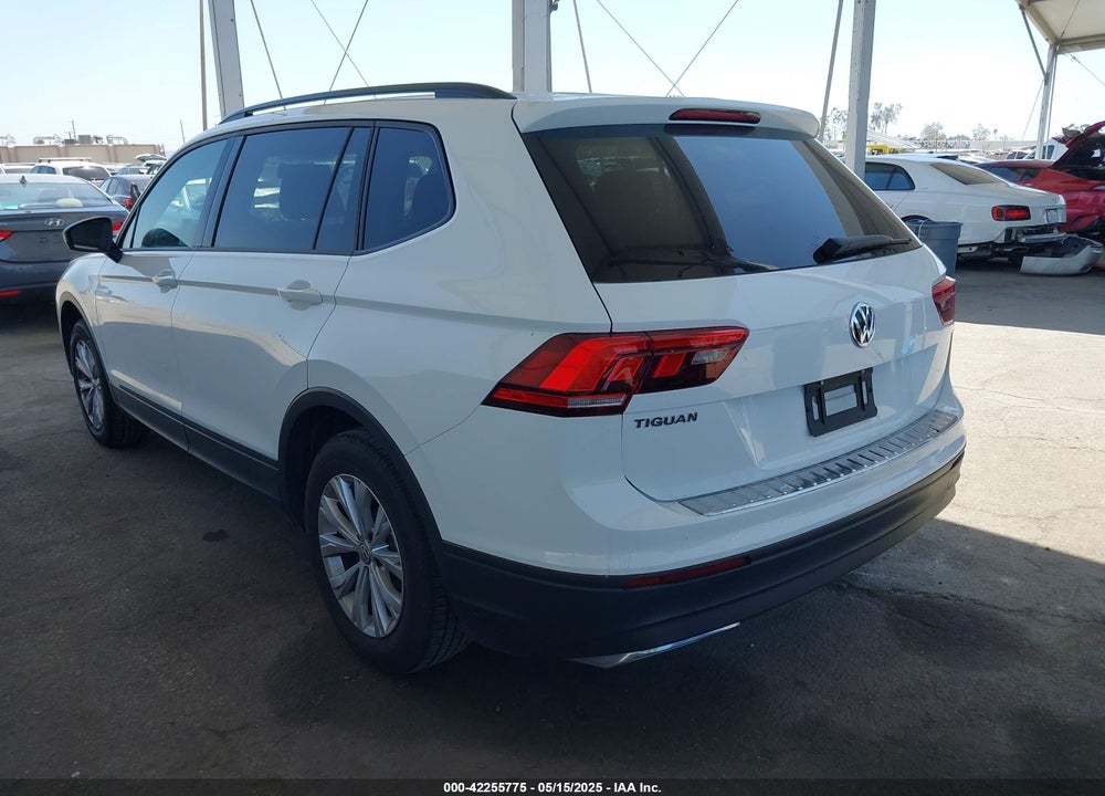 2019 VOLKSWAGEN TIGUAN VIN: 3VV1B7AX2KM176326