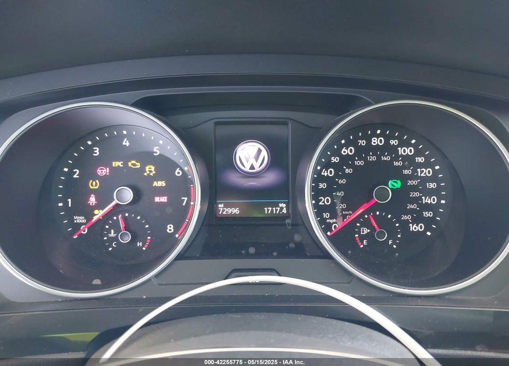 2019 VOLKSWAGEN TIGUAN VIN: 3VV1B7AX2KM176326