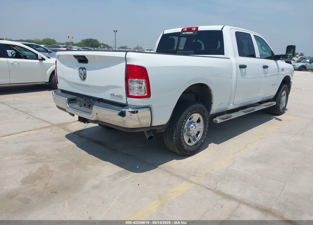 2022 RAM 2500 VIN: 3C6UR5CJ2NG372068