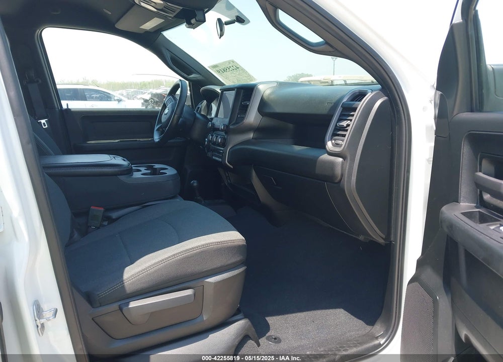 2022 RAM 2500 VIN: 3C6UR5CJ2NG372068