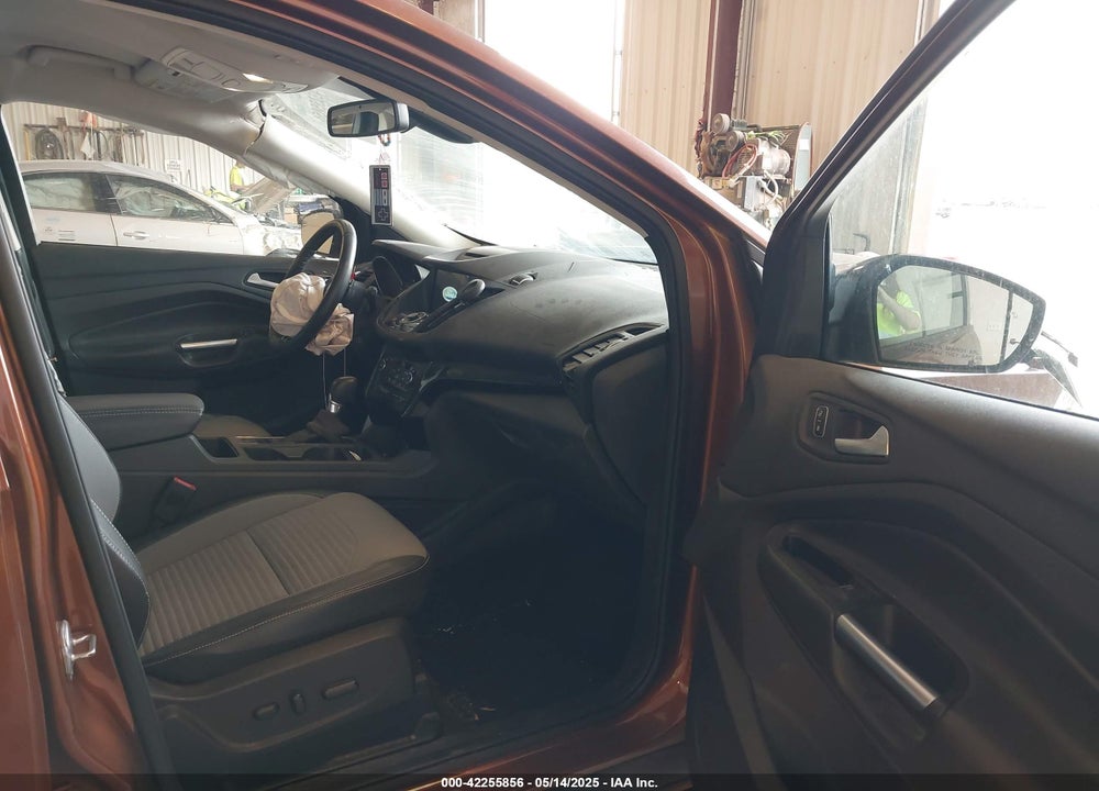 2017 FORD ESCAPE VIN: 1FMCU0JD0HUE22563