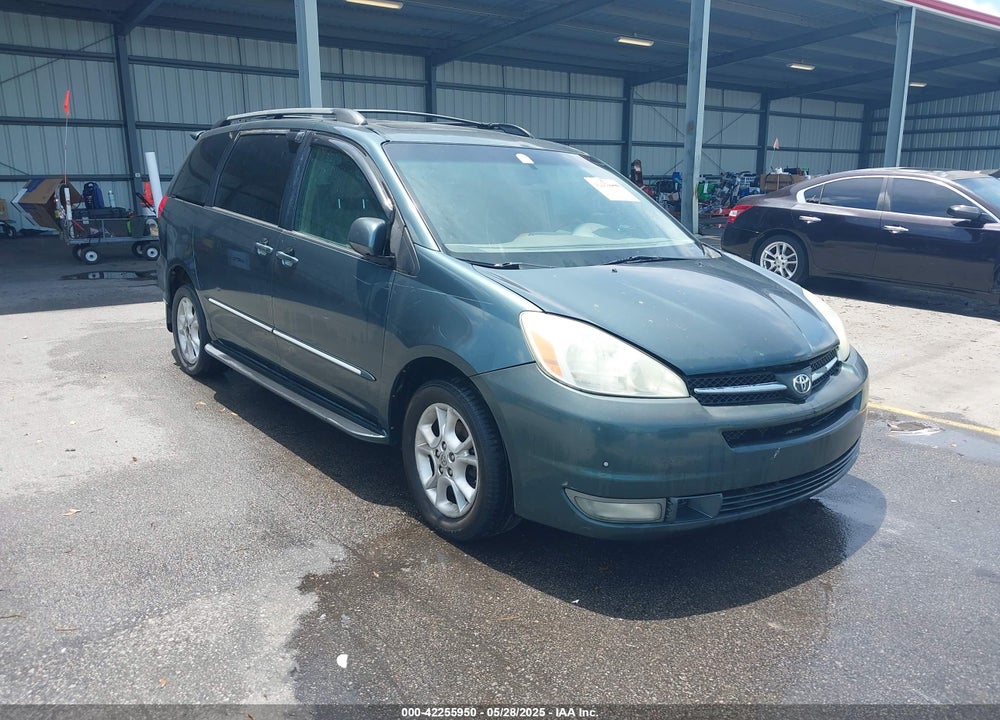 2004 TOYOTA SIENNA VIN: 5TDZA22C84S089360