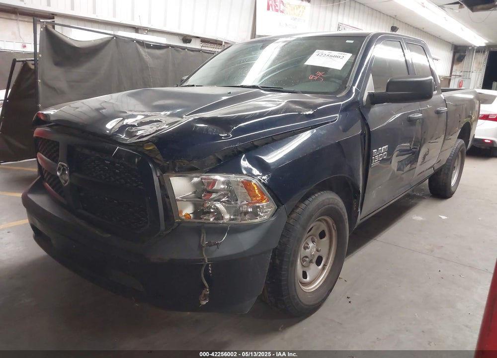 2019 RAM 1500 CLASSIC VIN: 1C6RR6FG8KS586787