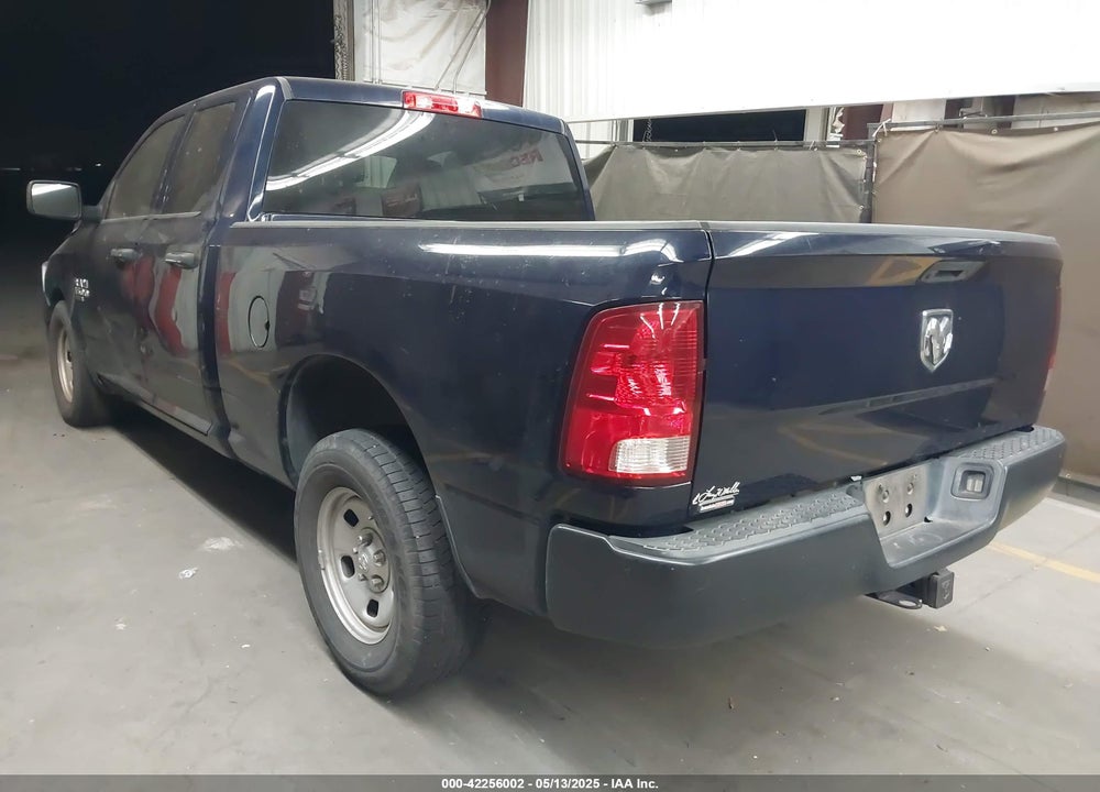 2019 RAM 1500 CLASSIC VIN: 1C6RR6FG8KS586787