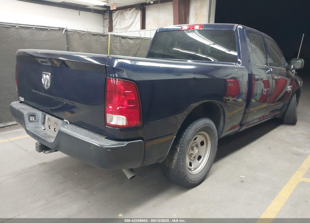 2019 RAM 1500 CLASSIC VIN: 1C6RR6FG8KS586787