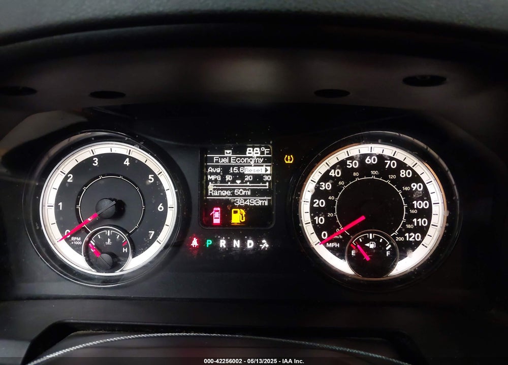 2019 RAM 1500 CLASSIC VIN: 1C6RR6FG8KS586787