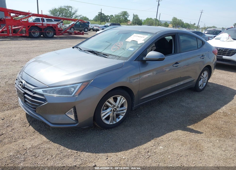 2019 HYUNDAI ELANTRA VIN: 5NPD84LF5KH476560