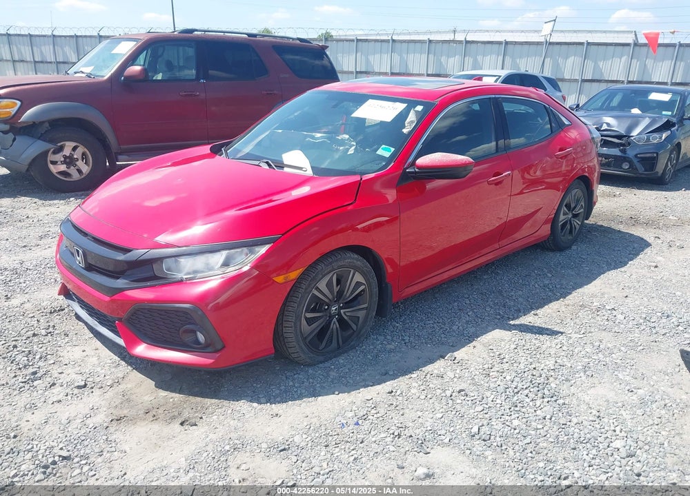 2018 HONDA CIVIC VIN: SHHFK7H56JU203635