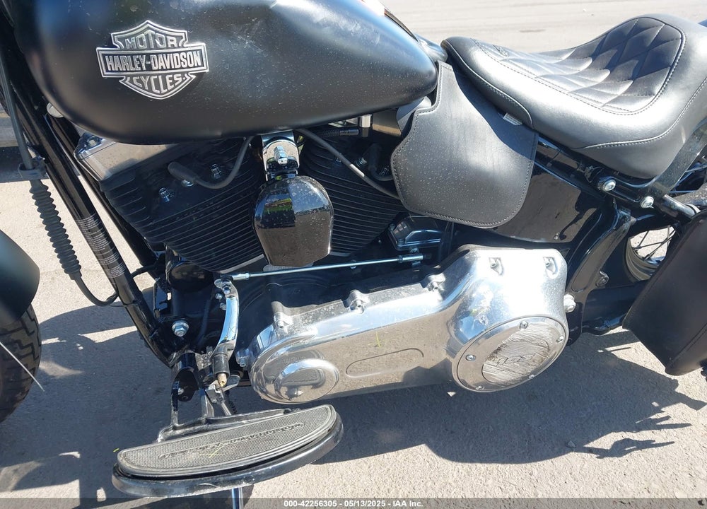2017 HARLEY-DAVIDSON FLS SOFTAIL SLIM VIN: 1HD1JRV18HB030501