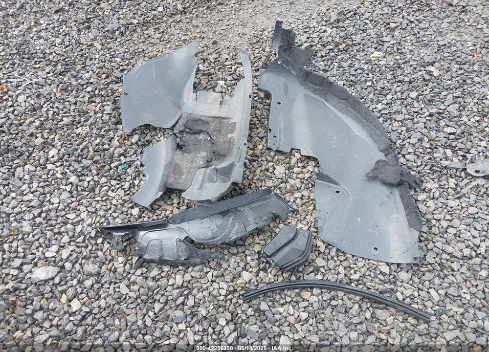 2020 DODGE CHARGER VIN: 2C3CDXBG3LH123543