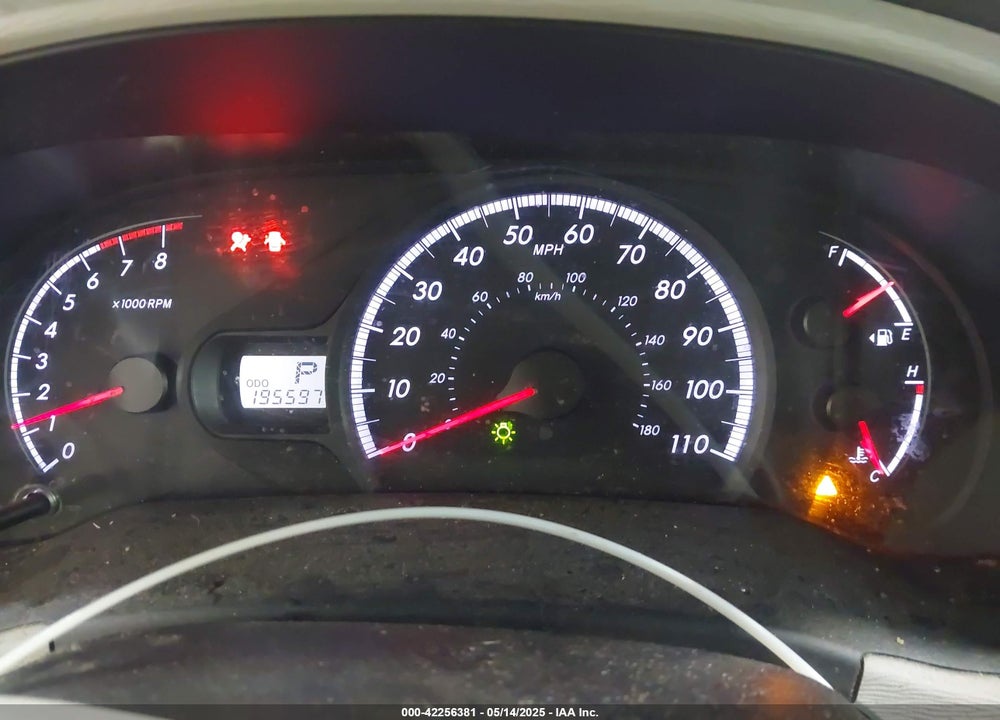 2014 TOYOTA SIENNA LE V6 8 PASSENGER VIN: 5TDKK3DC7ES521116