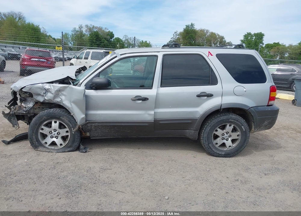 2005 FORD ESCAPE XLT VIN: 1FMYU93125KB21037
