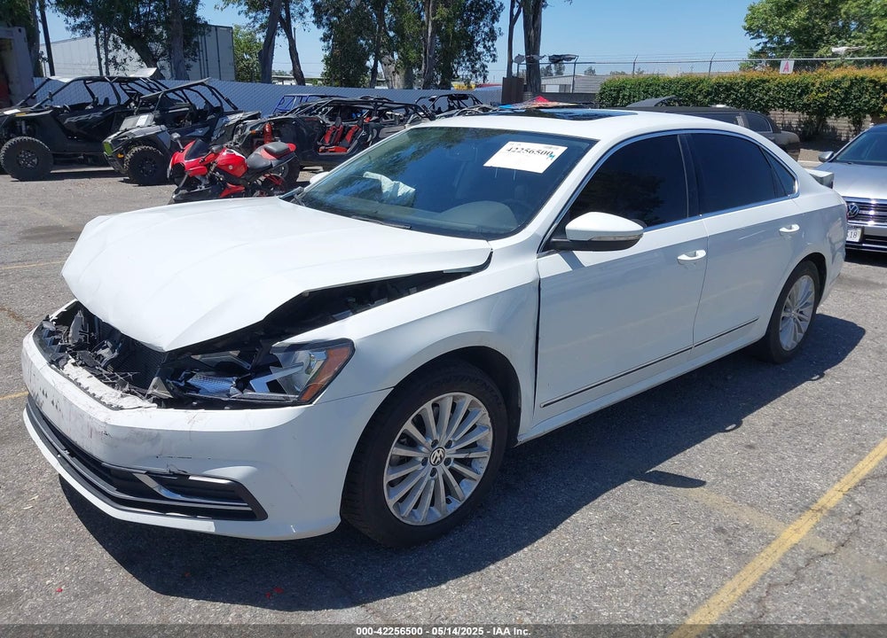 2017 VOLKSWAGEN PASSAT VIN: 1VWBT7A30HC000752