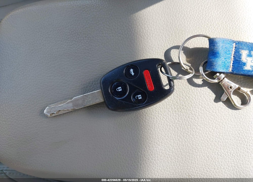 2012 HONDA CIVIC EX-L VIN: 2HGFG3B05CH526310