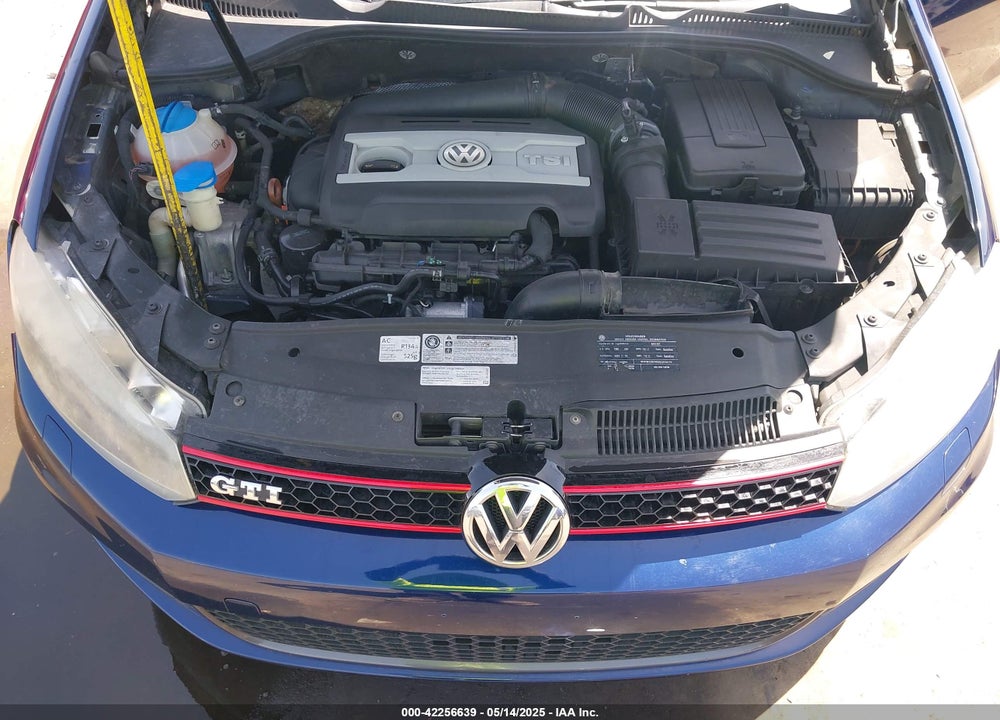 2011 VOLKSWAGEN GTI 4-DOOR VIN: WVWGV7AJ7BW208893