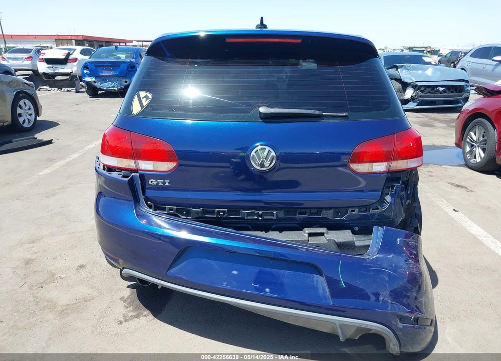 2011 VOLKSWAGEN GTI 4-DOOR VIN: WVWGV7AJ7BW208893