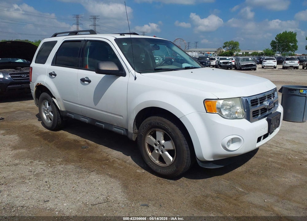 2011 FORD ESCAPE XLT VIN: 1FMCU9D70BKB26410