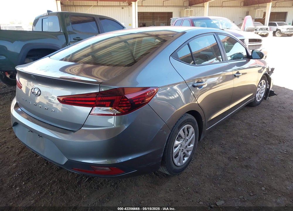2019 HYUNDAI ELANTRA VIN: 5NPD74LF6KH422039