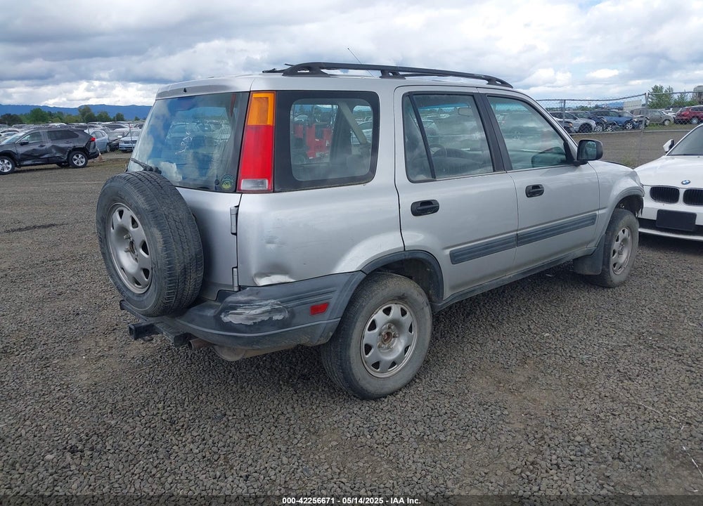 1998 HONDA CR-V LX VIN: JHLRD1846WC098826