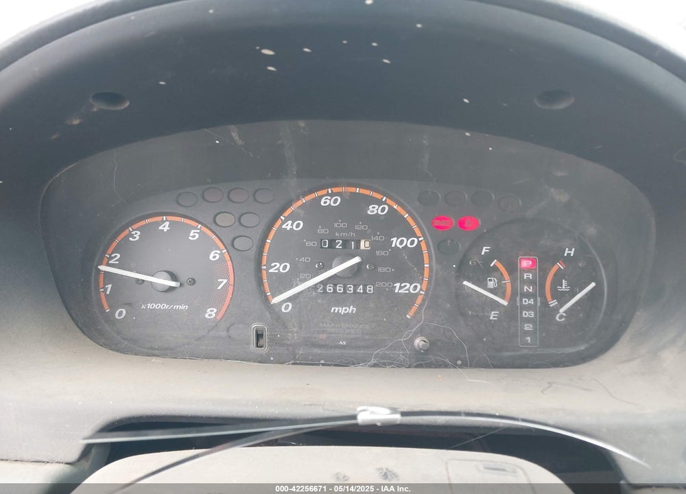 1998 HONDA CR-V LX VIN: JHLRD1846WC098826