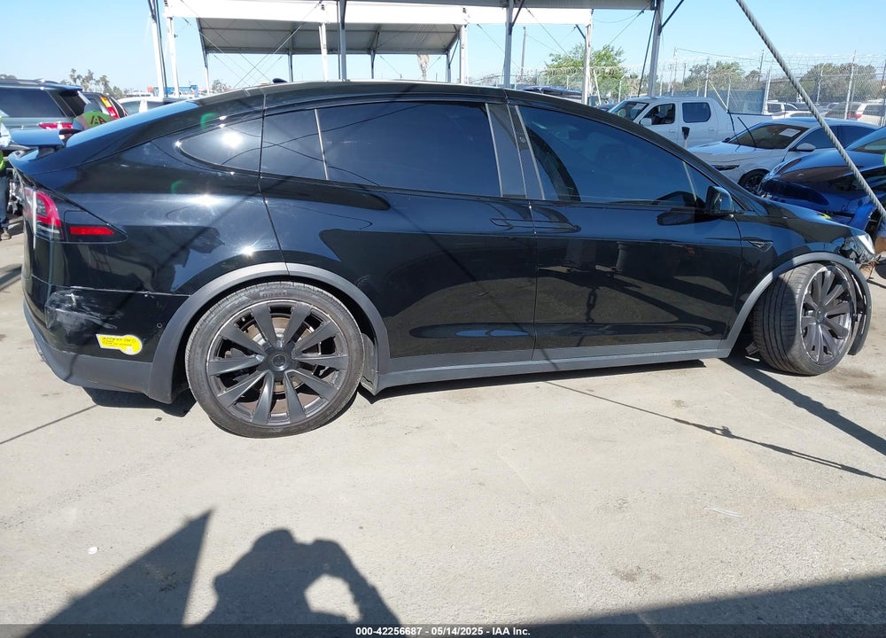 2022 TESLA MODEL X DUAL MOTOR ALL-WHEEL DRIVE/PLAID TRI MOTOR ALL-WHEEL DRIVE VIN: 7SAXCDE5XNF335585