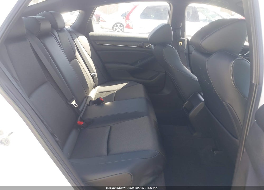 2022 HONDA ACCORD VIN: 1HGCV3F21NA047677