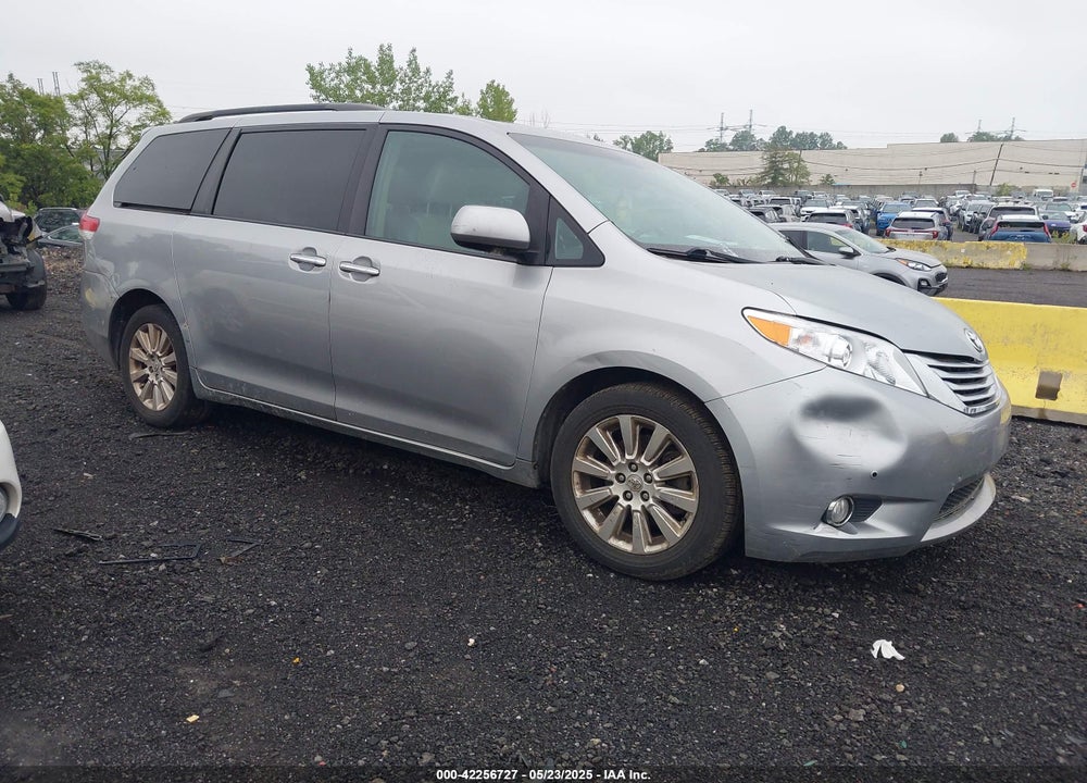 2011 TOYOTA SIENNA LIMITED VIN: 5TDDK3DC9BS001956