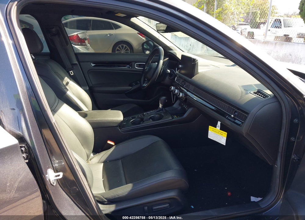 2024 HONDA CIVIC VIN: 19XFL1H85RE010495