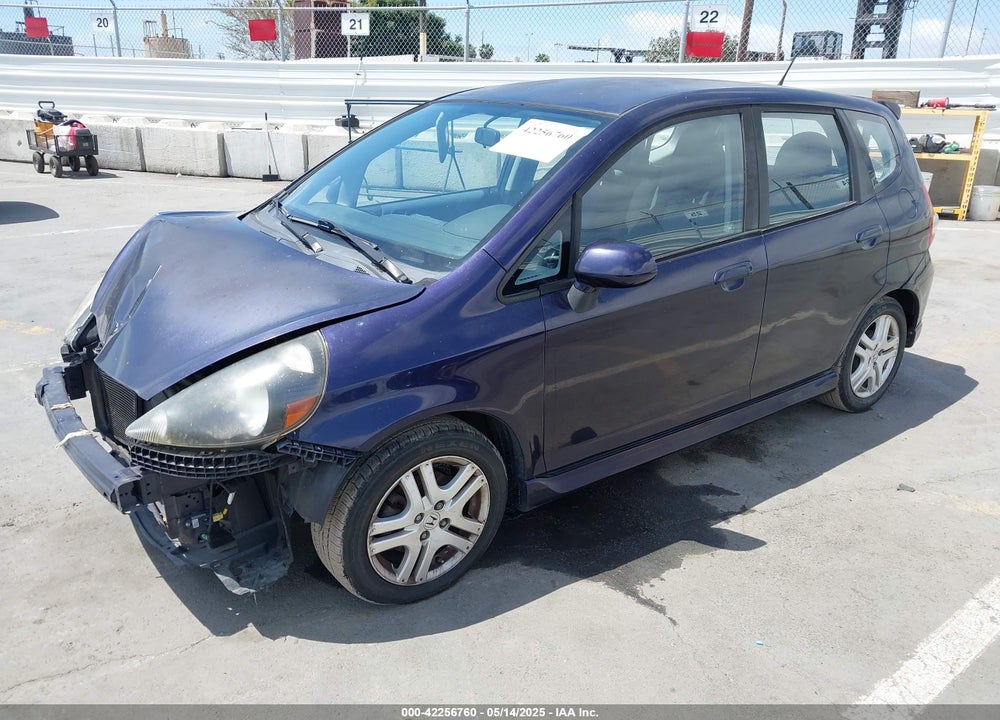 2008 HONDA FIT VIN: JHMGD38678S033458