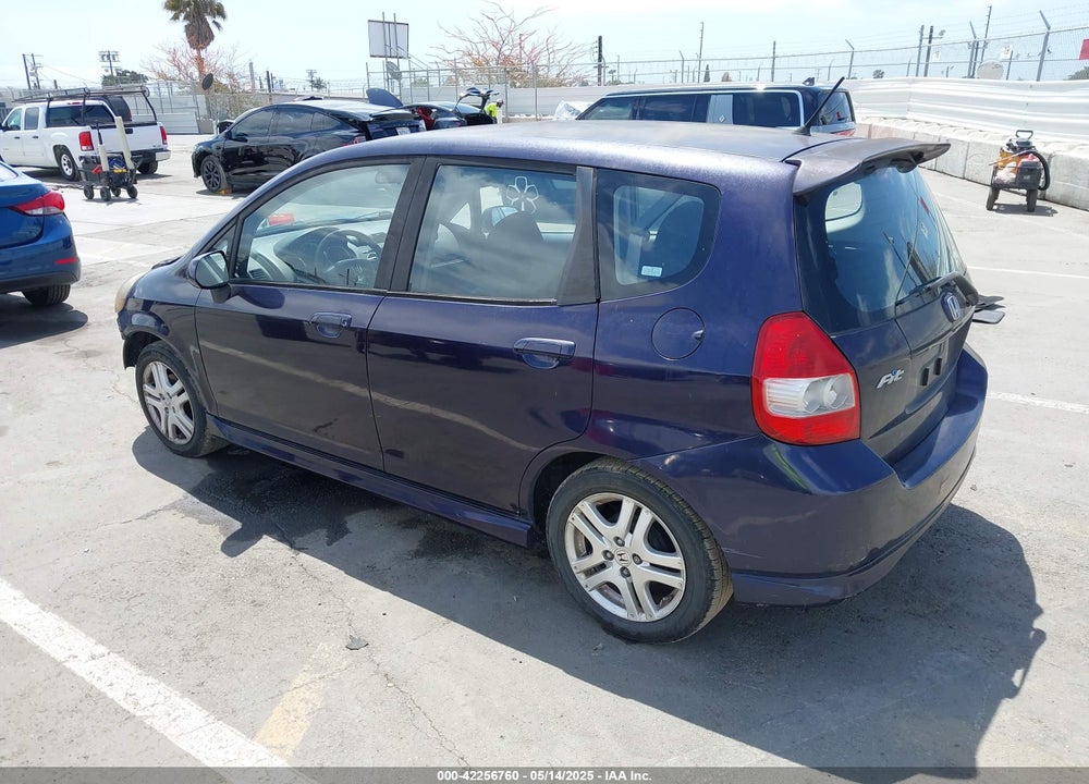 2008 HONDA FIT VIN: JHMGD38678S033458